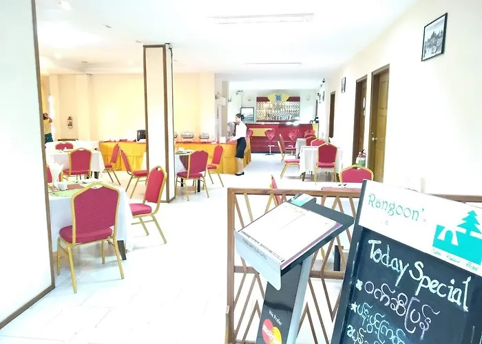 Eden Palace Hotel