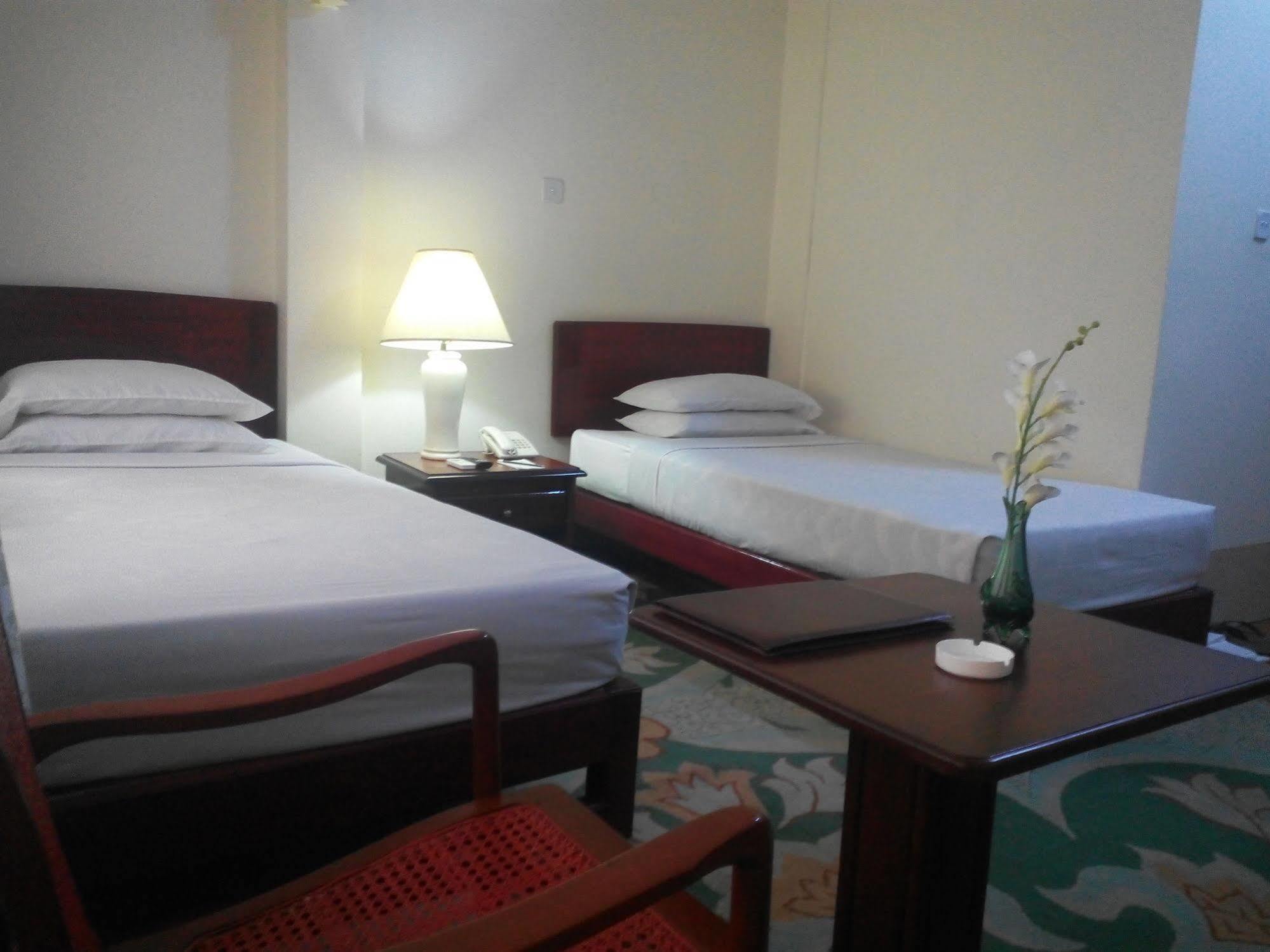 Eden Palace 3*